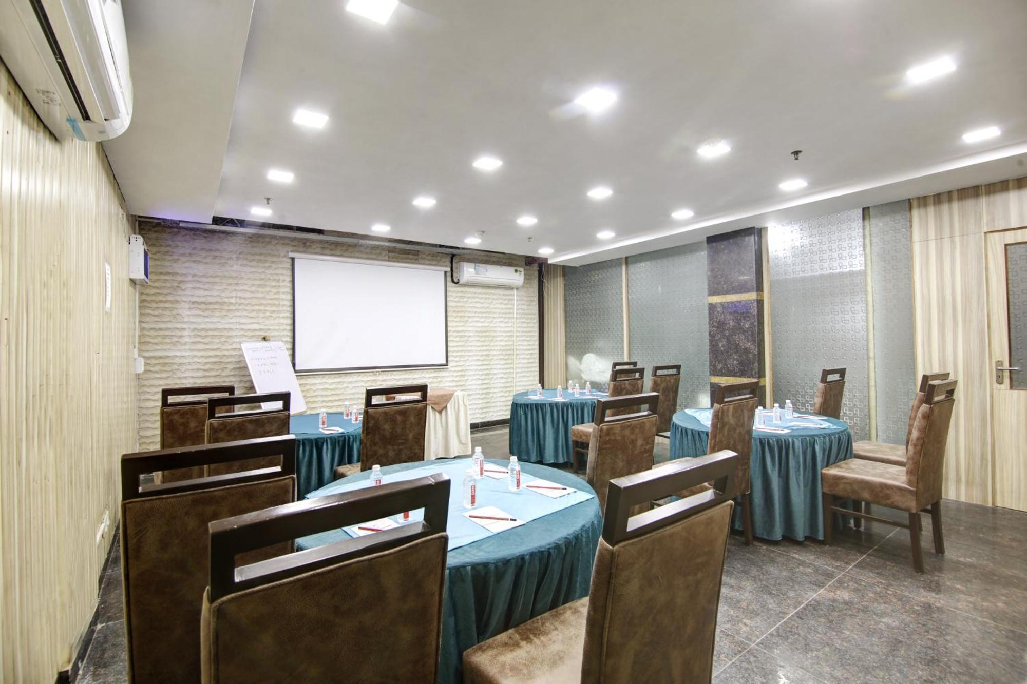 Persona International Hotel Karol Bagh Delhi Dış mekan fotoğraf
